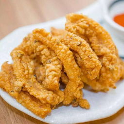 酥脆入味的炸酥肉秘诀：家常做法，大师级口感体验！