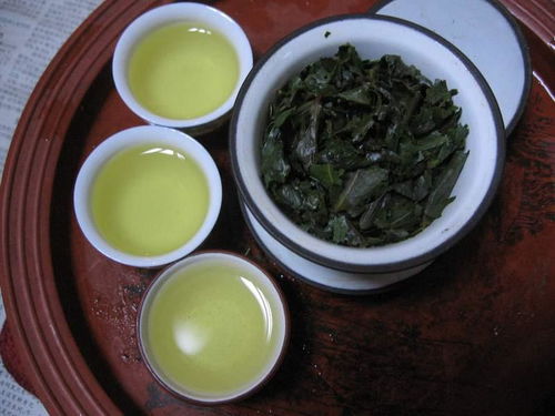 广东乌龙茶与传统绿茶相比，究竟有何独特之处？